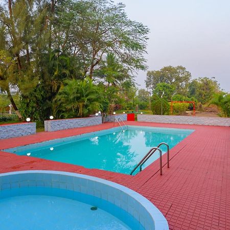 آليباغ Prajakta Rest House المظهر الخارجي الصورة