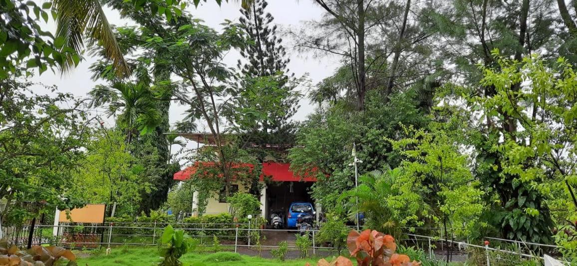 آليباغ Prajakta Rest House المظهر الخارجي الصورة