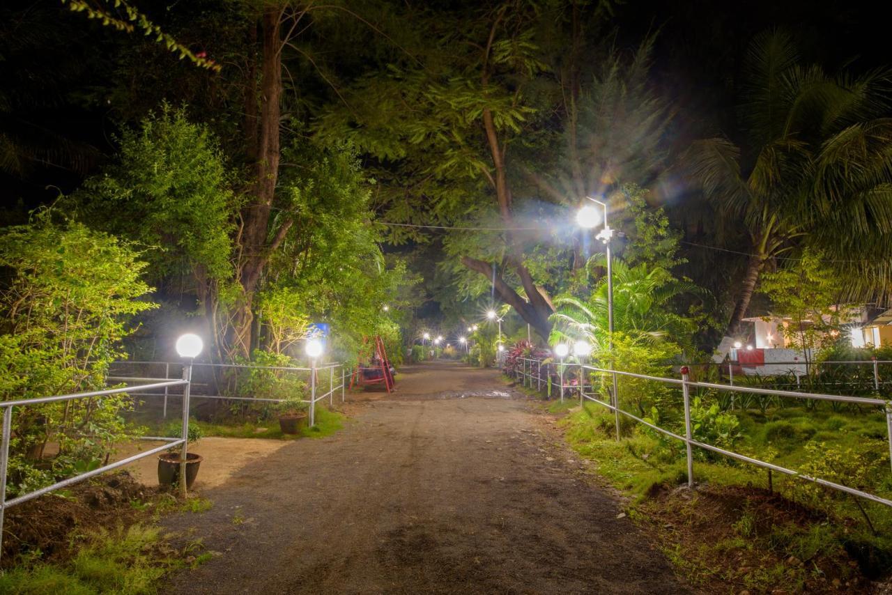 آليباغ Prajakta Rest House المظهر الخارجي الصورة