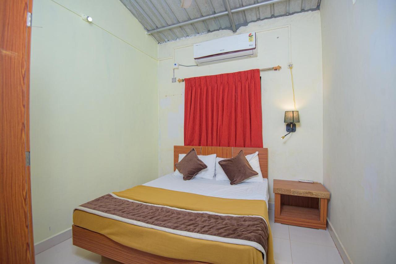 آليباغ Prajakta Rest House المظهر الخارجي الصورة