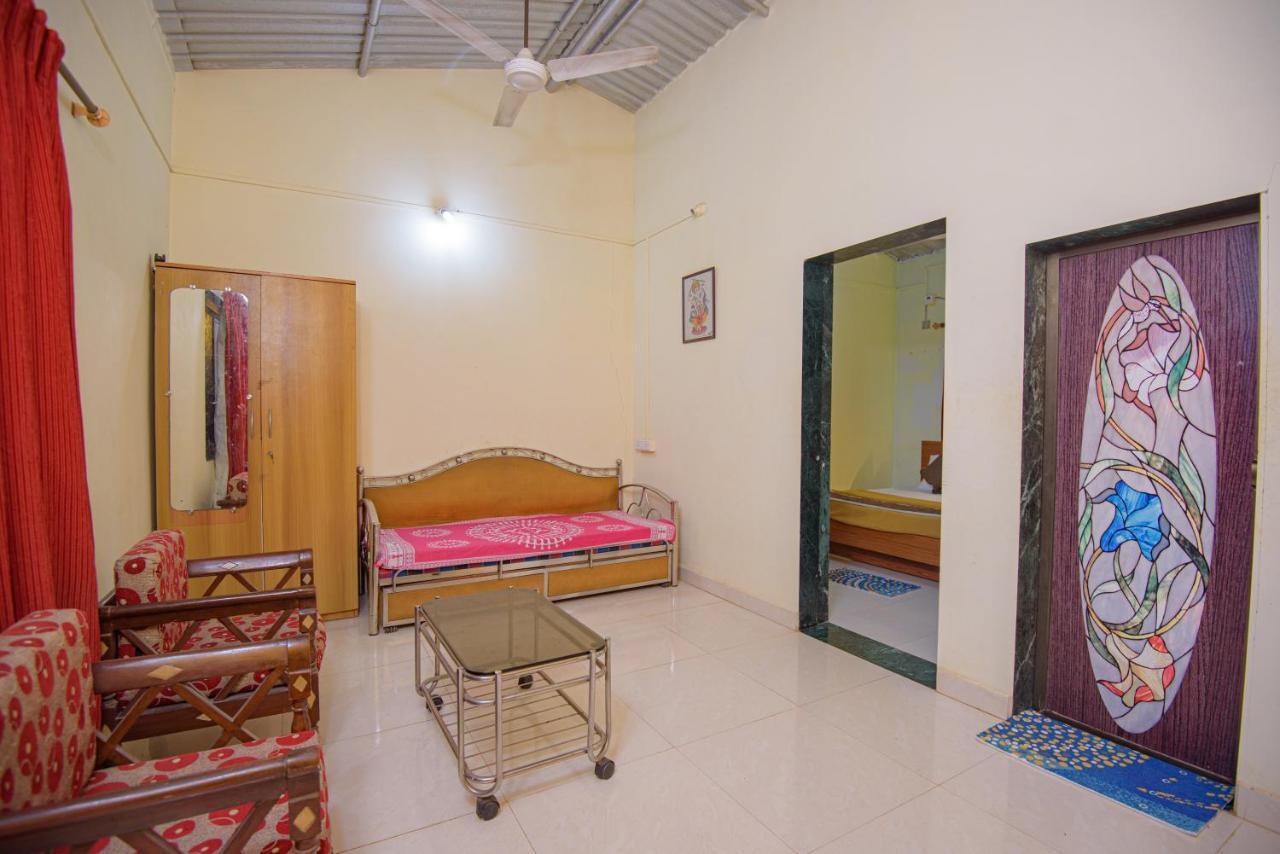 آليباغ Prajakta Rest House المظهر الخارجي الصورة