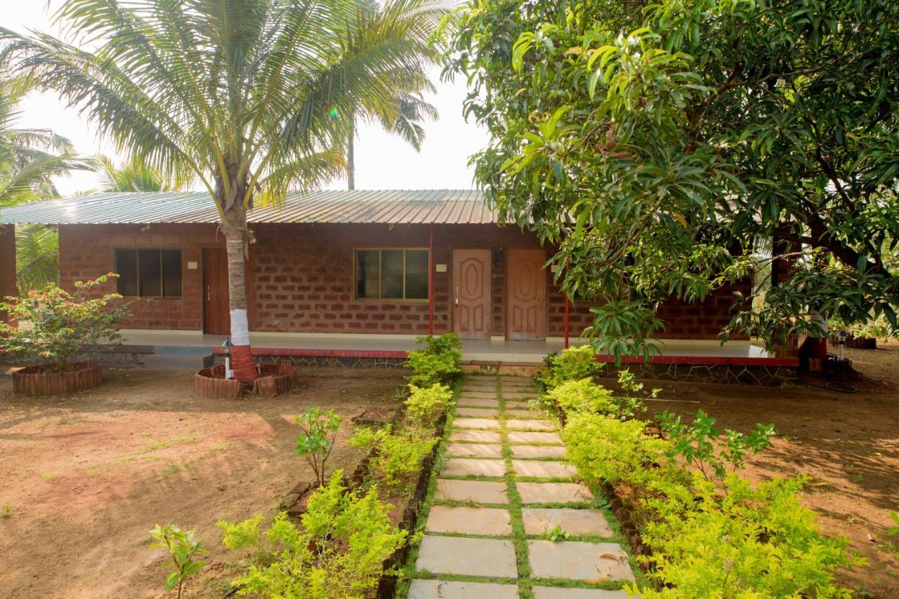 آليباغ Prajakta Rest House المظهر الخارجي الصورة