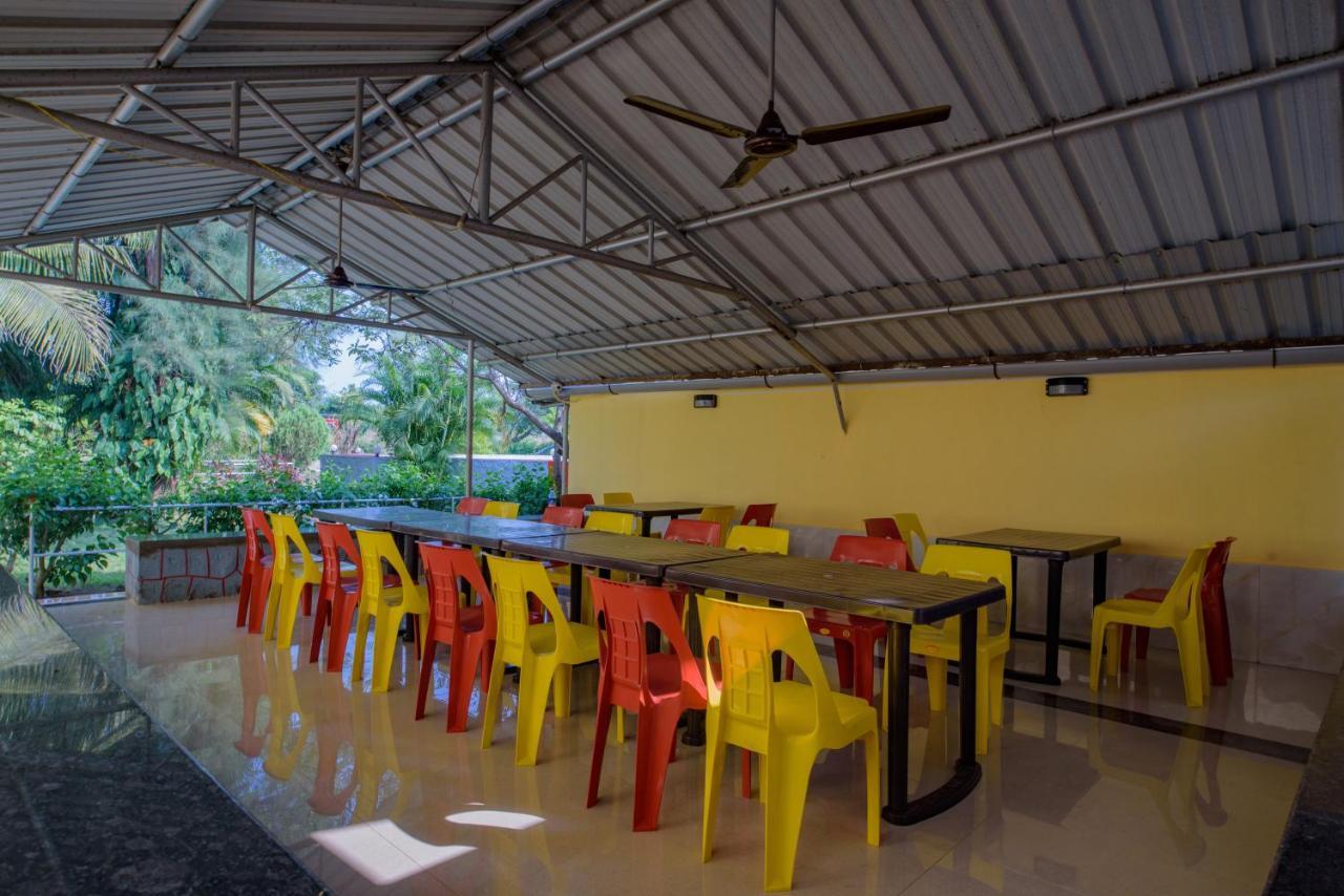آليباغ Prajakta Rest House المظهر الخارجي الصورة