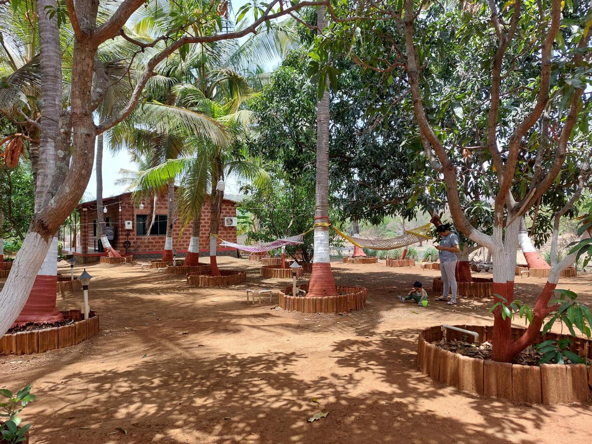 آليباغ Prajakta Rest House المظهر الخارجي الصورة