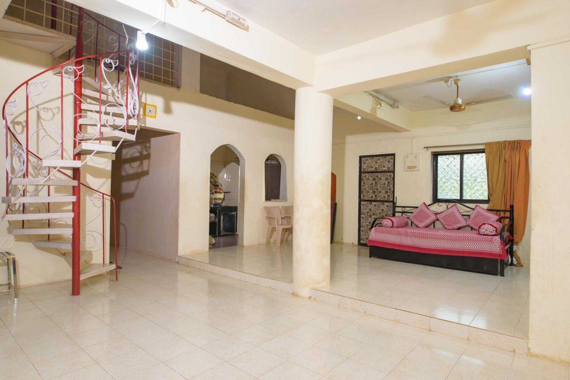 آليباغ Prajakta Rest House الغرفة الصورة