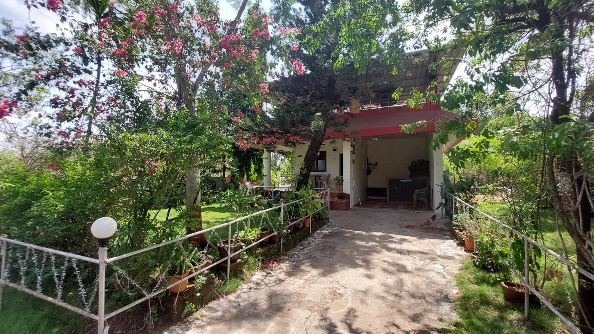 آليباغ Prajakta Rest House الغرفة الصورة